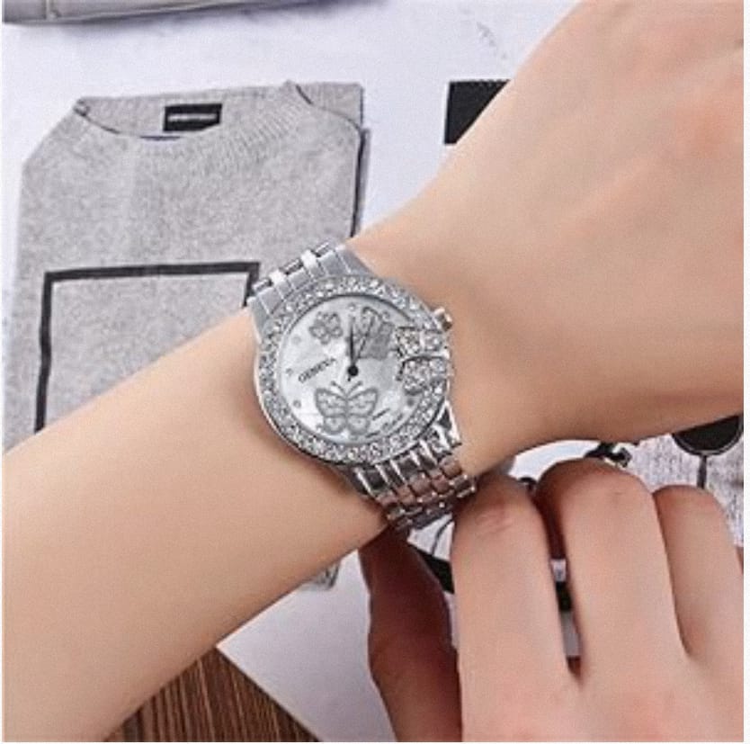 Reloj Diseño Mariposa🦋 (Color Plata)